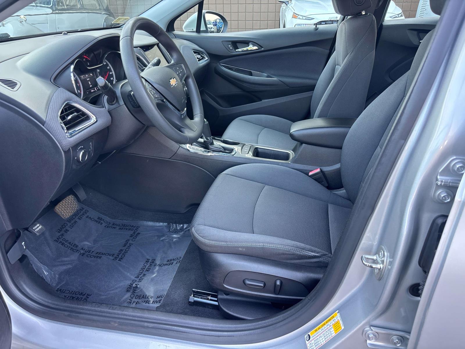 2019 Chevrolet Cruze LT - Photo 8