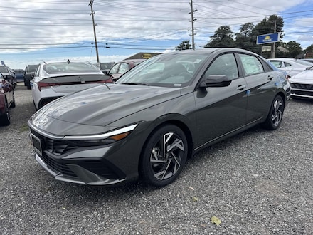 2025 Hyundai Elantra SEL Sport Sedan