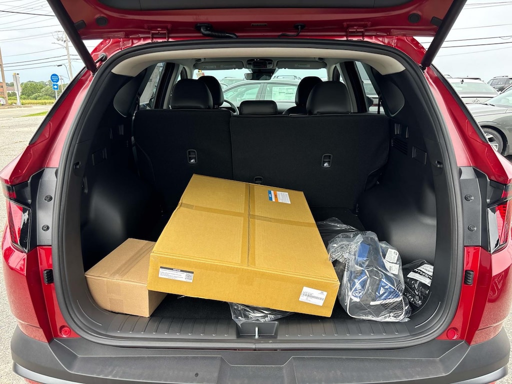 New 2026 Hyundai Tucson SEL Plus AWD Sport Utility