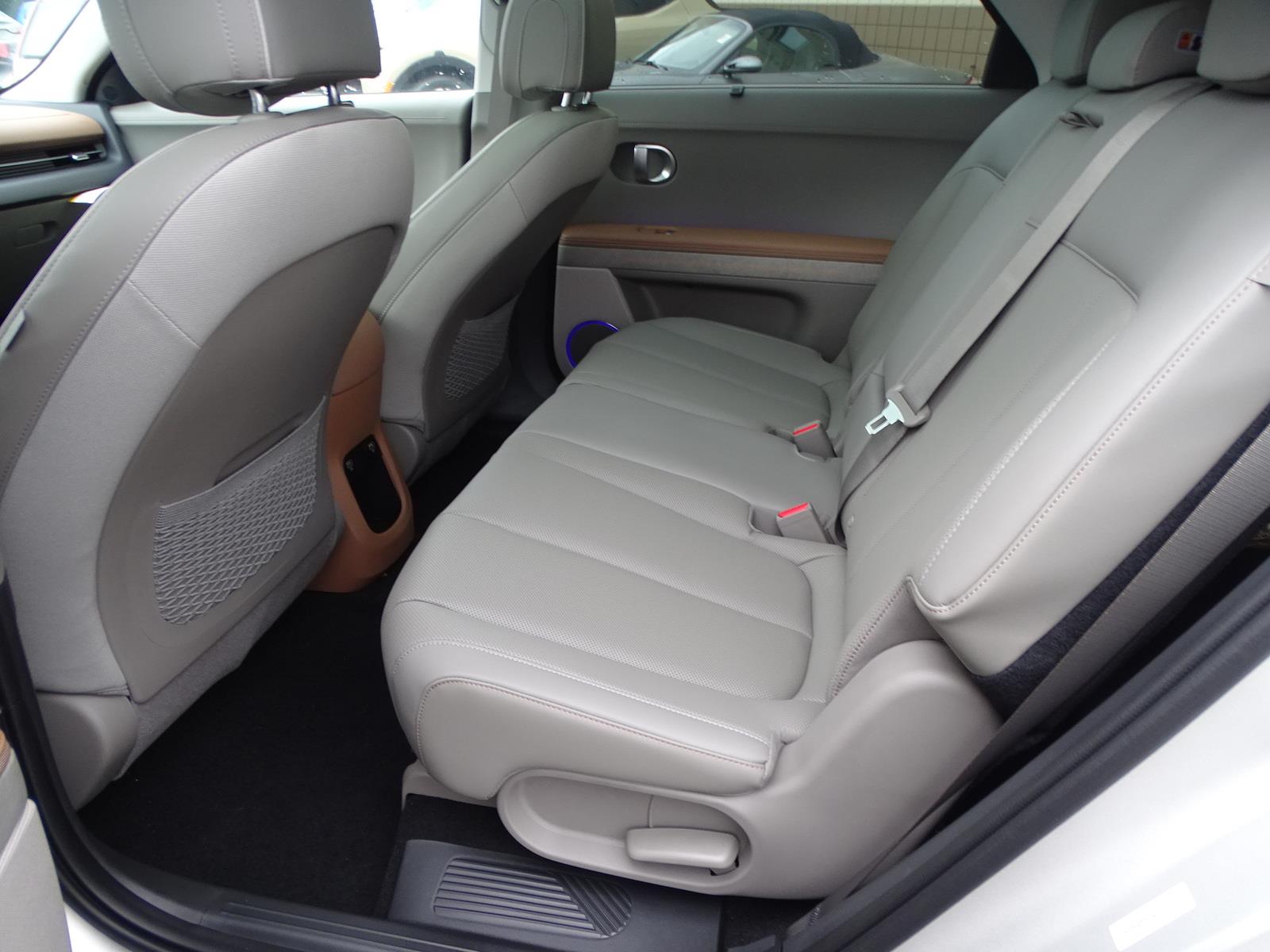 2024 Hyundai IONIQ 5 Disney100 Platinum - Photo 8