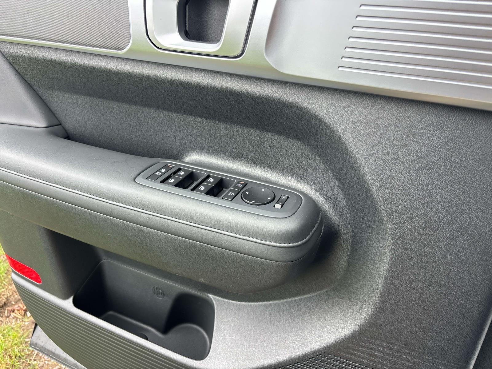 2024 Hyundai Santa Fe XRT - Photo 12