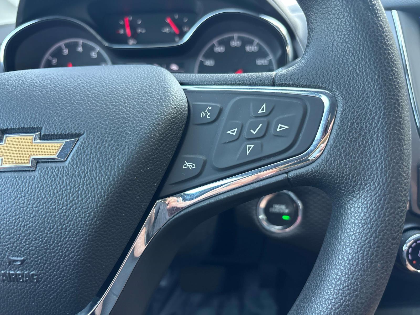 2019 Chevrolet Cruze LT - Photo 18