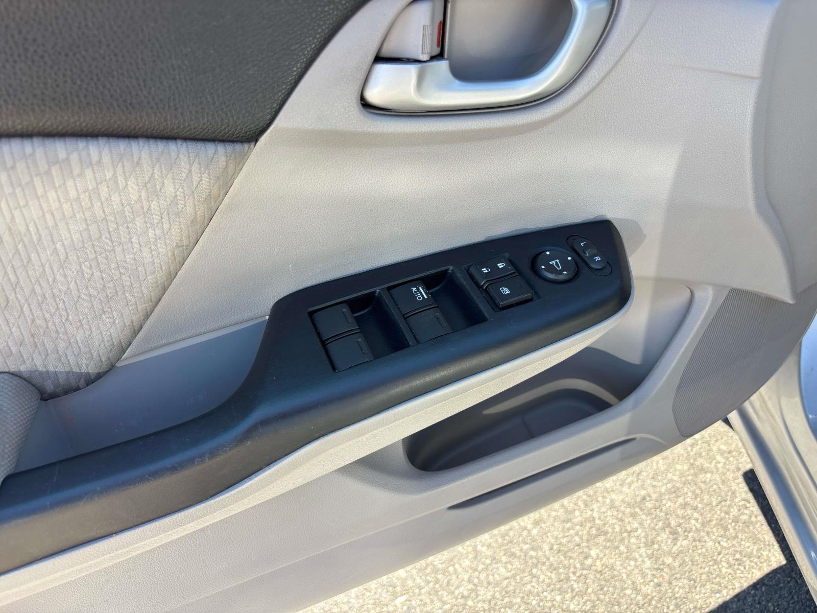 2014 Honda Civic LX - Photo 12