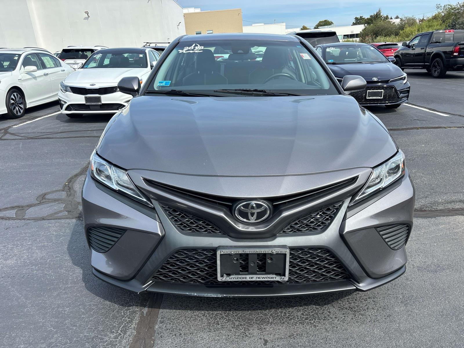 Used 2018 Toyota Camry SE with VIN 4T1B11HK3JU506834 for sale in Middletown, RI