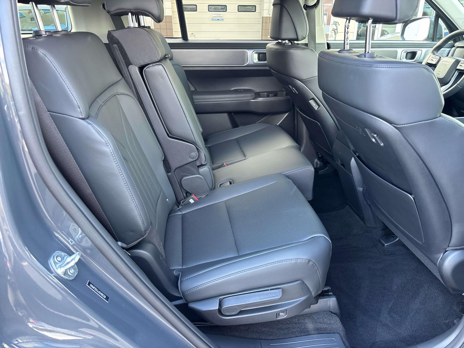 2025 Hyundai Santa Fe SEL - Photo 17