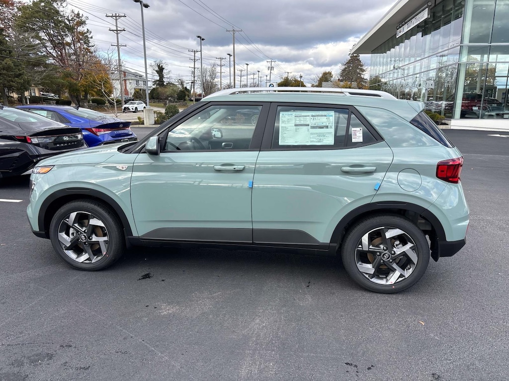 New 2026 Hyundai Venue SEL Sport Utility