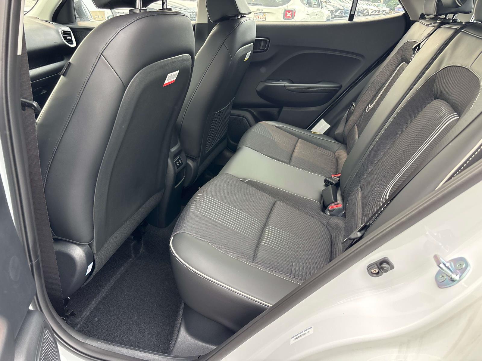 2026 Hyundai Venue SEL - Photo 9