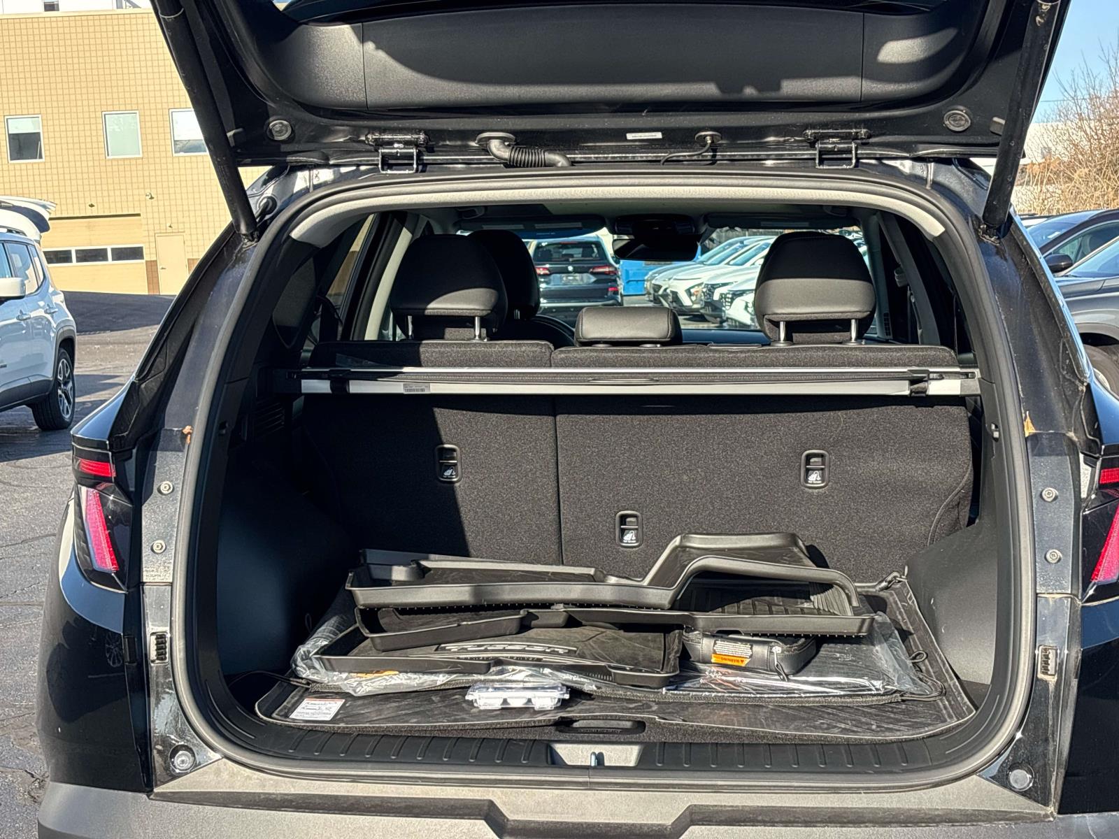 2025 Hyundai Tucson SEL Convenience - Photo 11