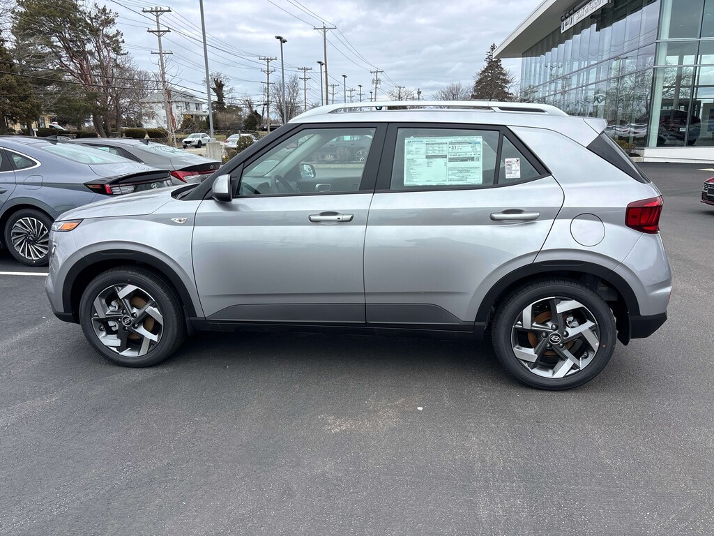 New 2026 Hyundai Venue SEL Sport Utility