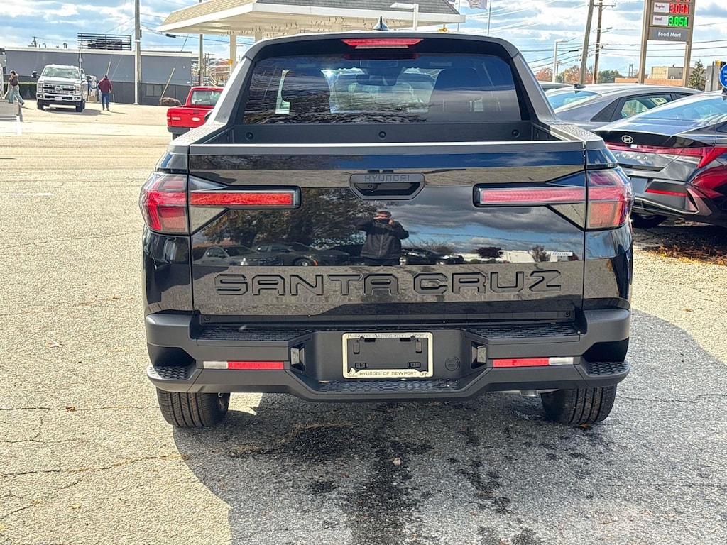 New 2026 Hyundai Santa Cruz SE AWD Crew Cab Pickup