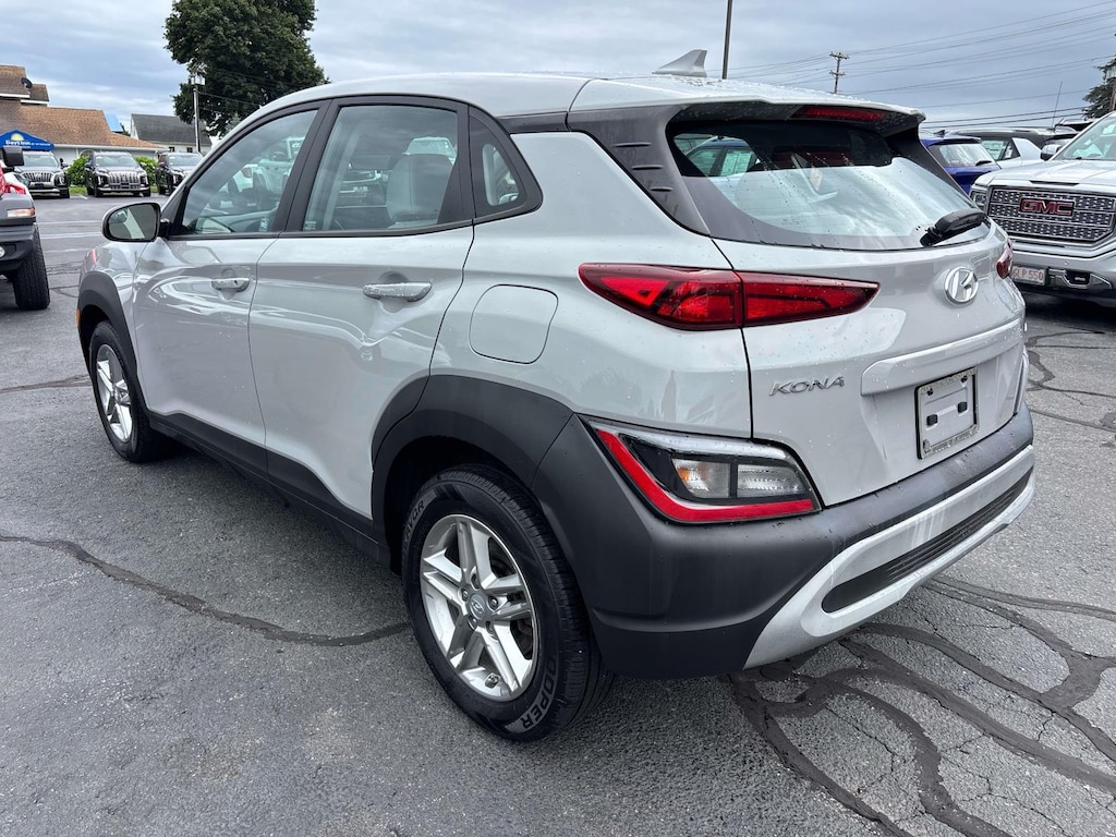 Used 2022 Hyundai Kona SE SUV