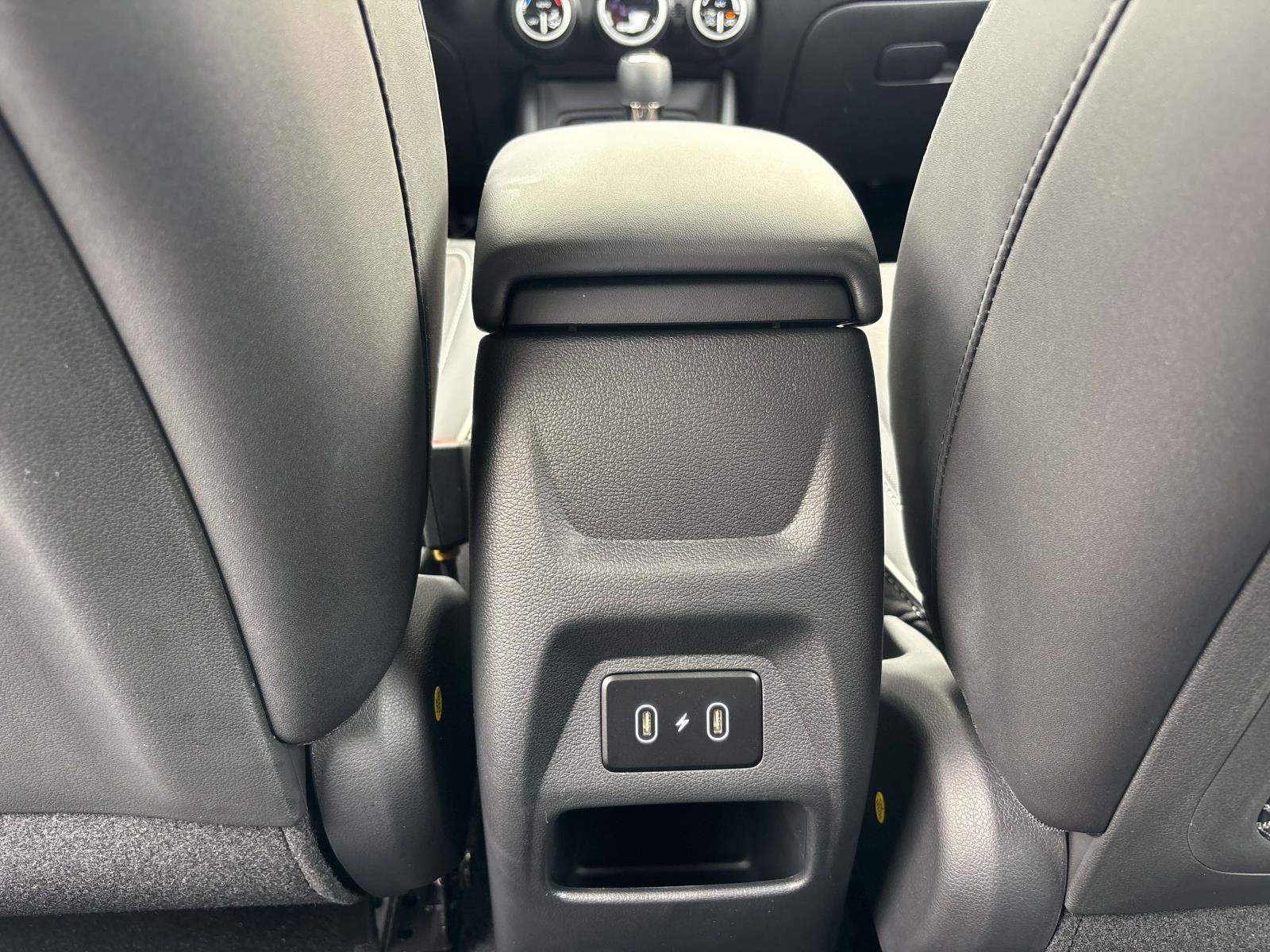 2026 Hyundai Venue SEL - Photo 11