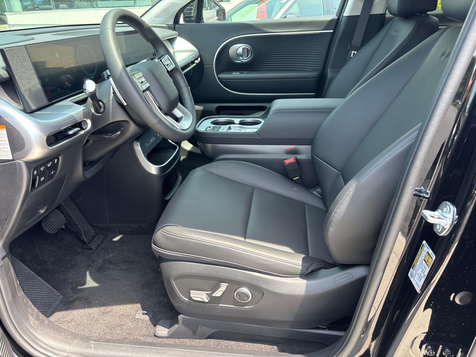 2026 Hyundai IONIQ 9 SEL - Photo 8