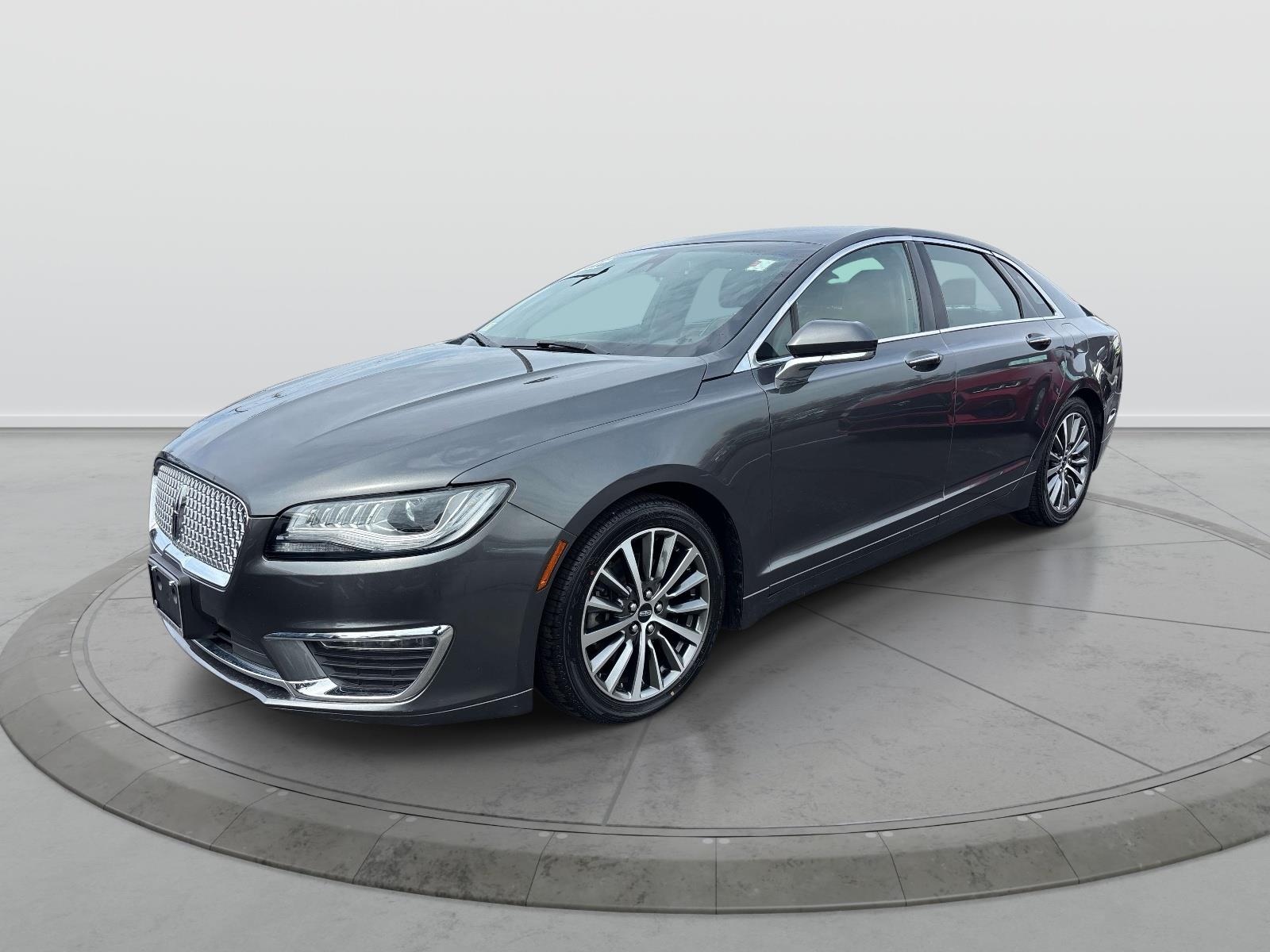 2019 Lincoln MKZ Base/Premiere AWD's photo
