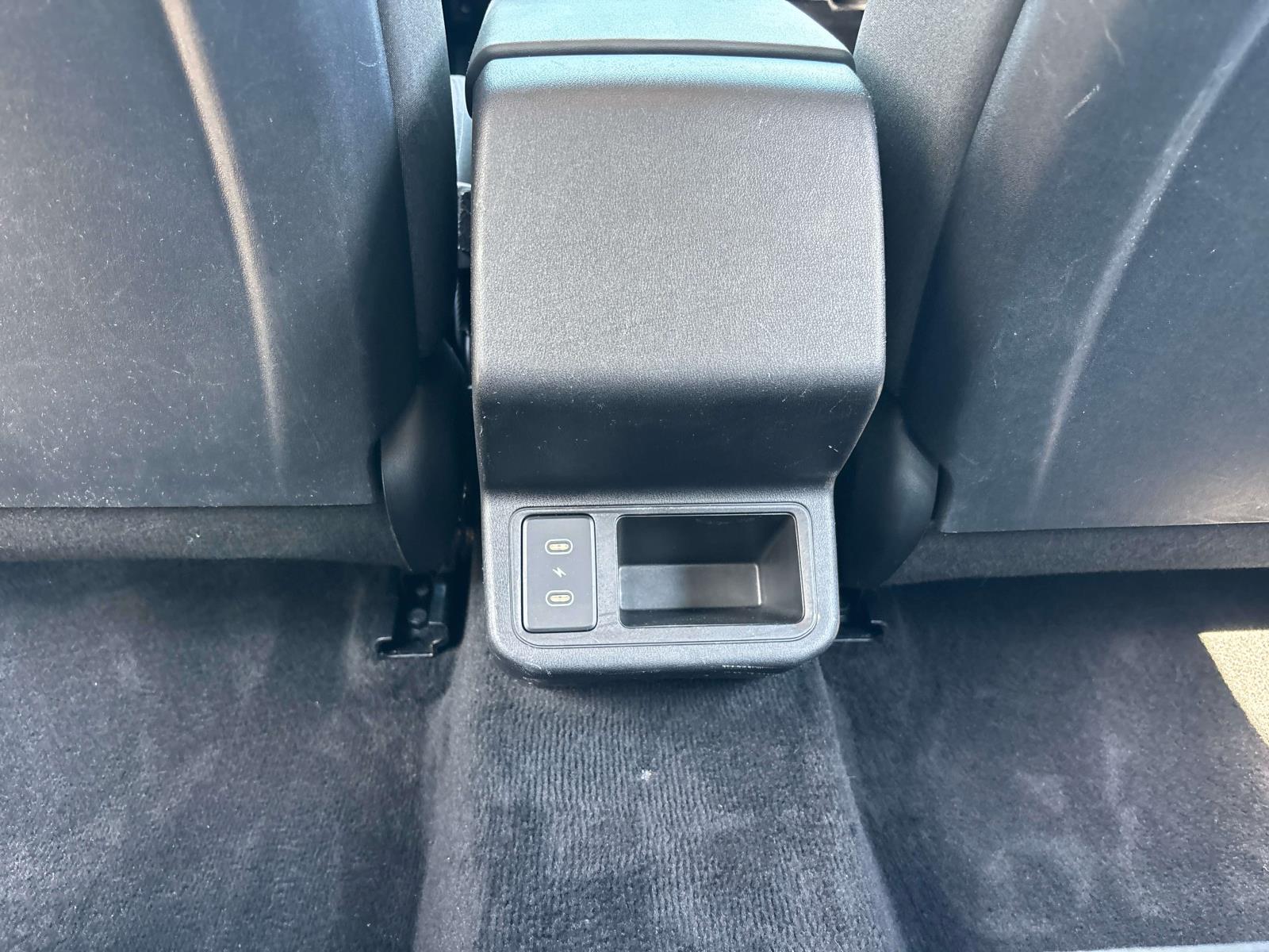 2025 Kia K4 LXS - Photo 12
