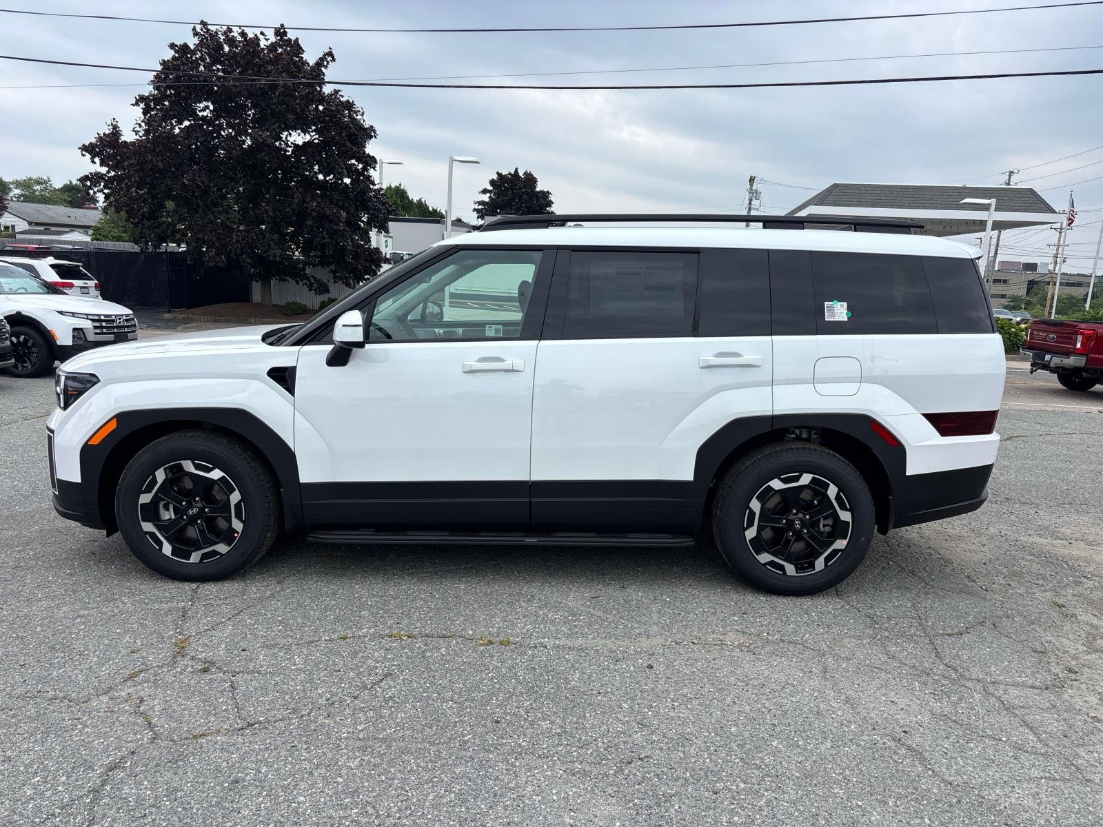 2026 Hyundai Santa Fe SEL photo 2