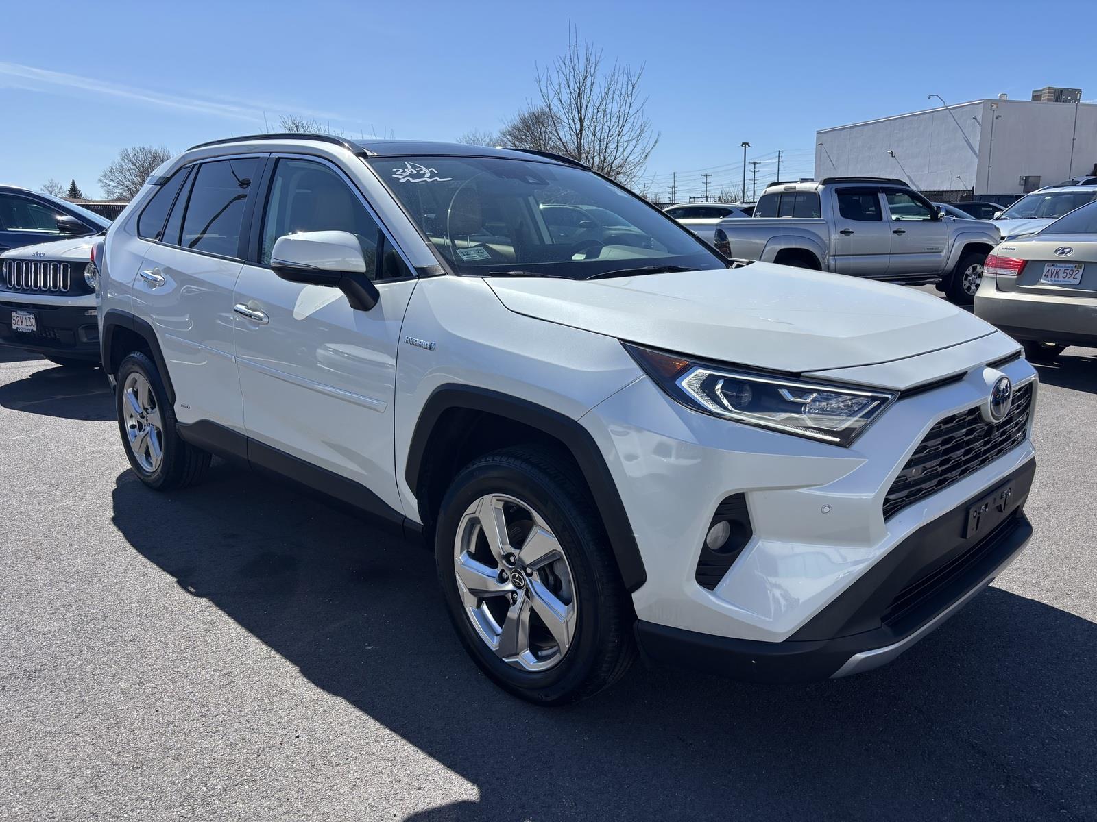 2021 Toyota RAV4 Limited - Photo 6