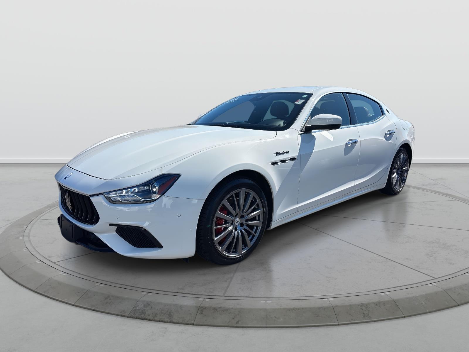 2022 Maserati Ghibli Modena Q4's photo