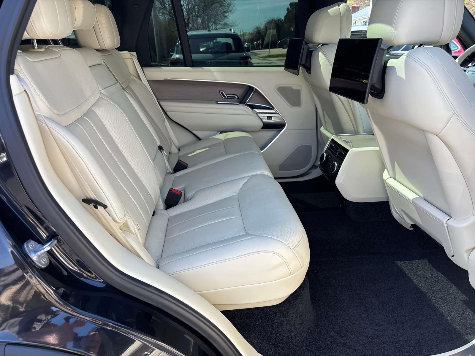 2023 Land Rover Range Rover First Edition - Photo 18