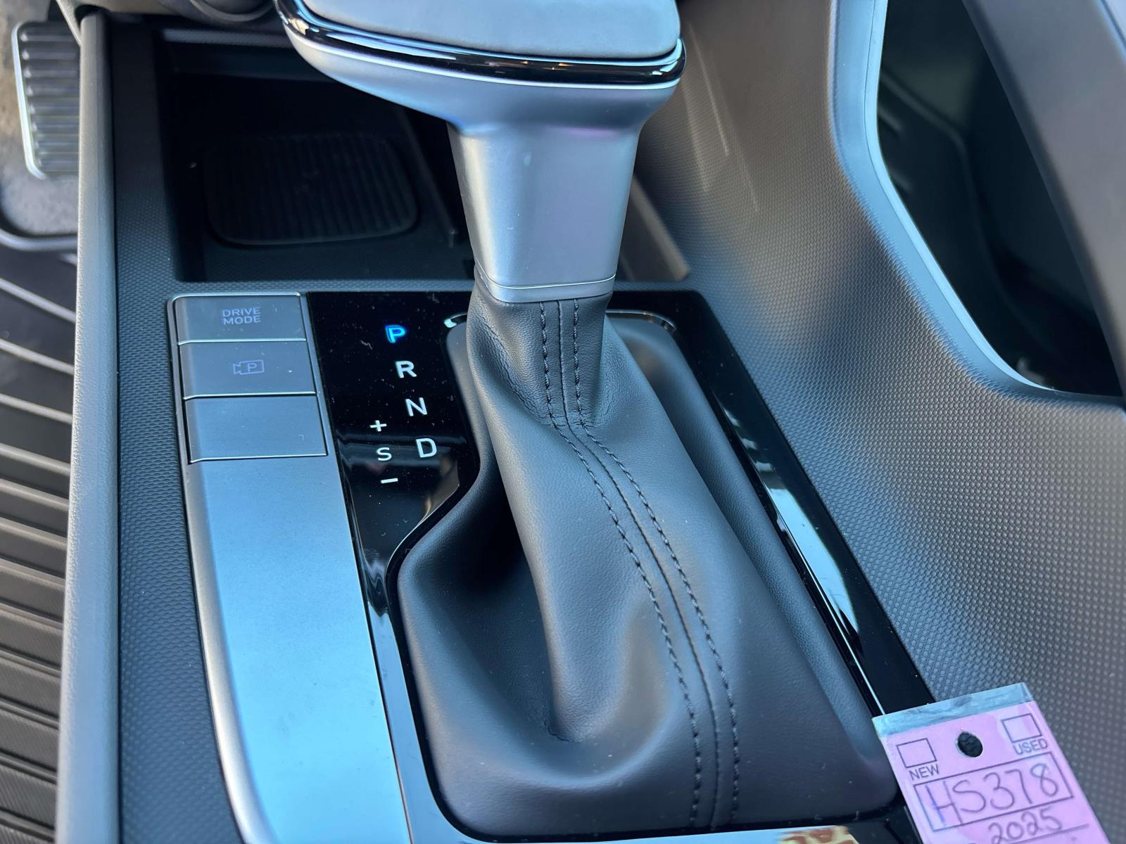 2025 Hyundai Elantra SEL - Photo 16