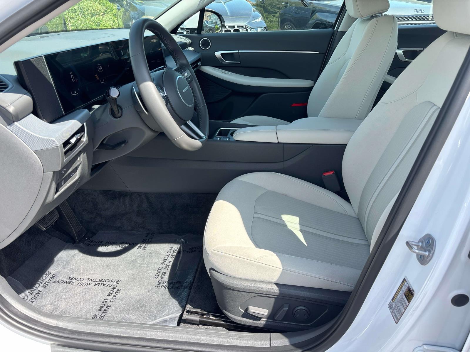 2026 Hyundai Sonata SEL - Photo 10
