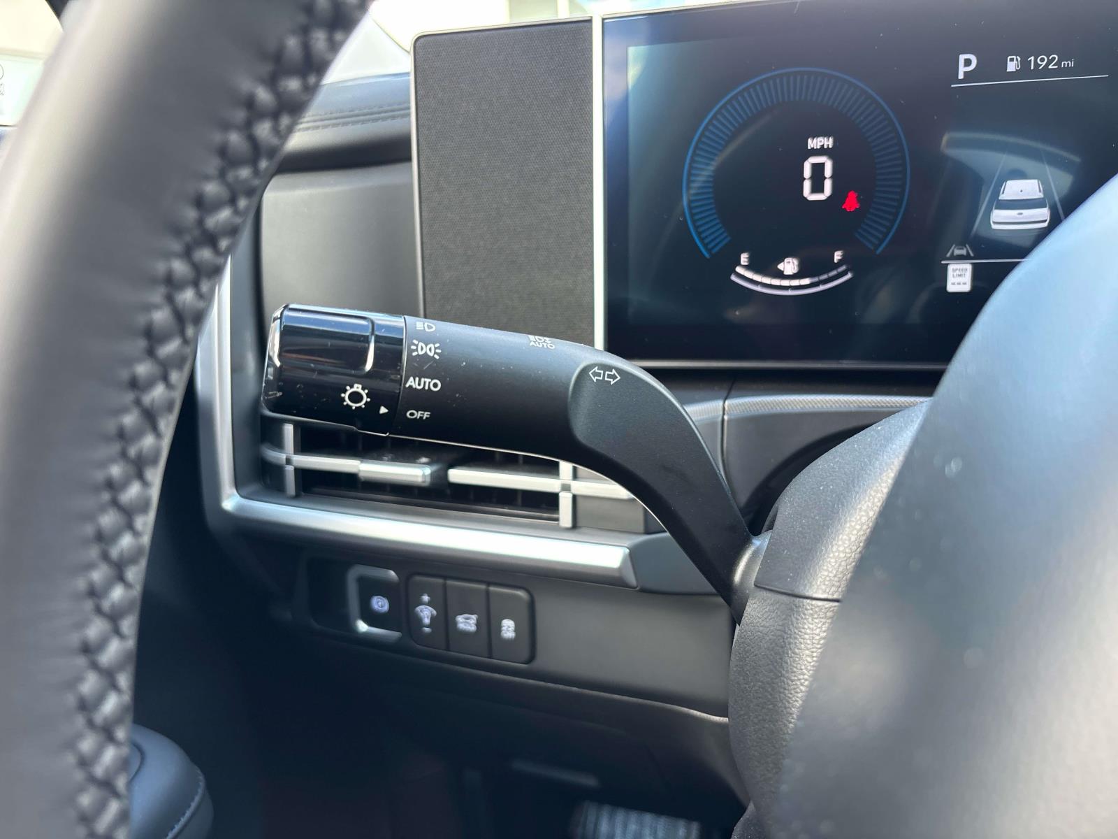 2025 Hyundai Santa Fe SEL - Photo 30