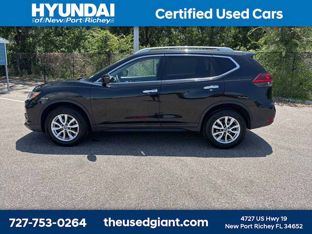2018 Nissan Rogue SV 2