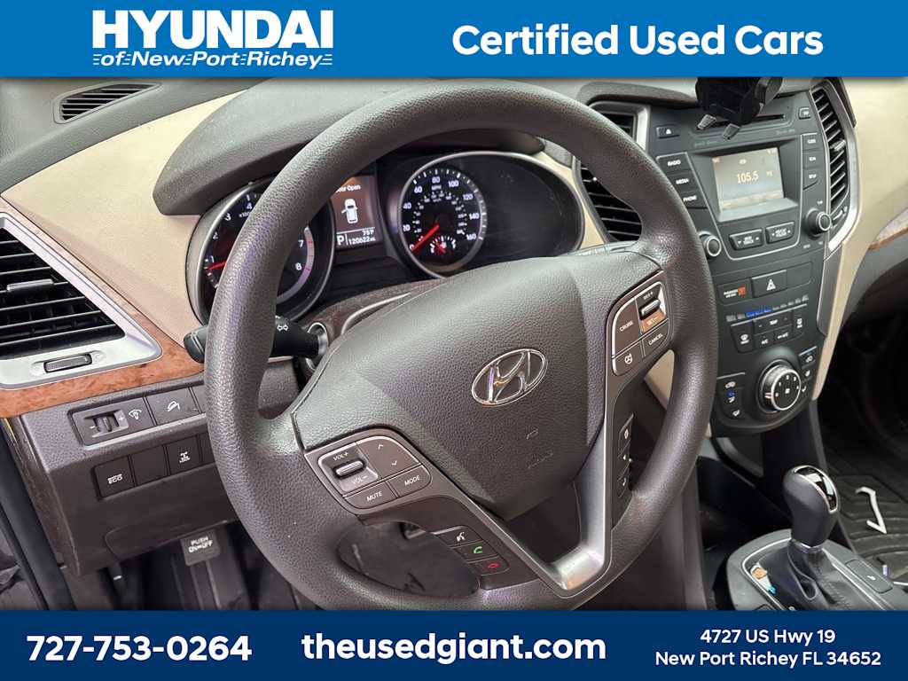 Thumbnail: 2016 Hyundai Santa Fe - 4