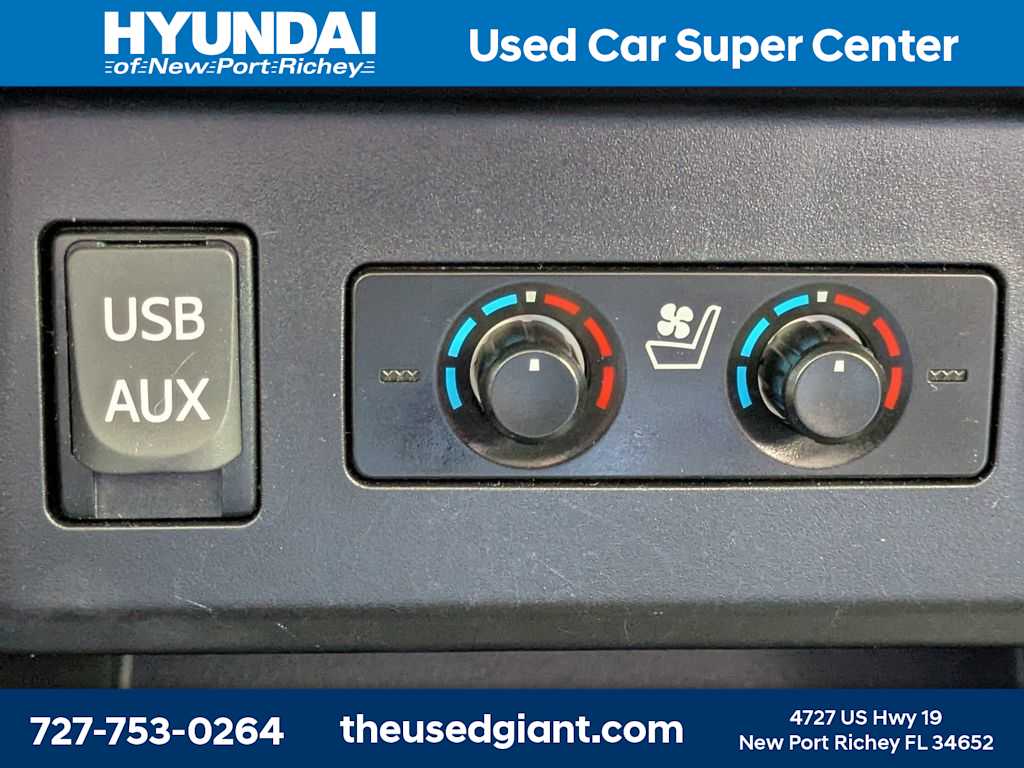 Thumbnail: 2018 Toyota 4Runner - 27