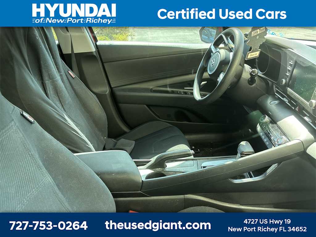 Thumbnail: 2021 Hyundai Elantra - 6