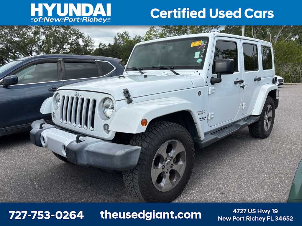 2016 Jeep Wrangler Unlimited Sahara Hero Image