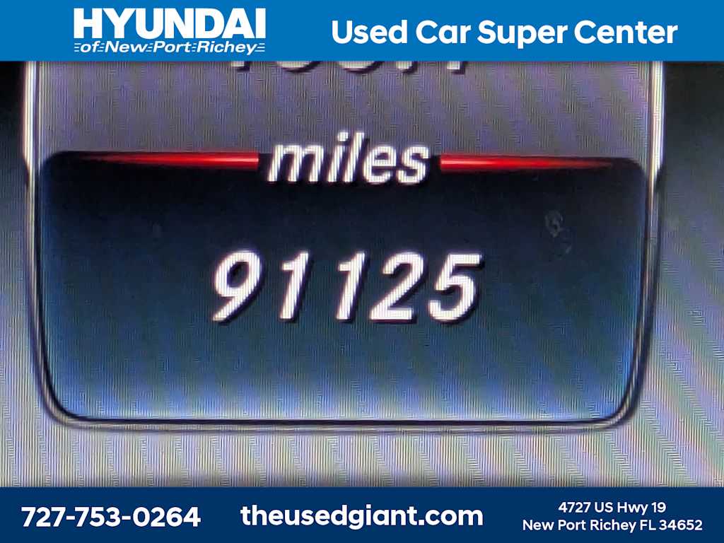 Thumbnail: 2016 Mercedes-Benz C-Class - 39