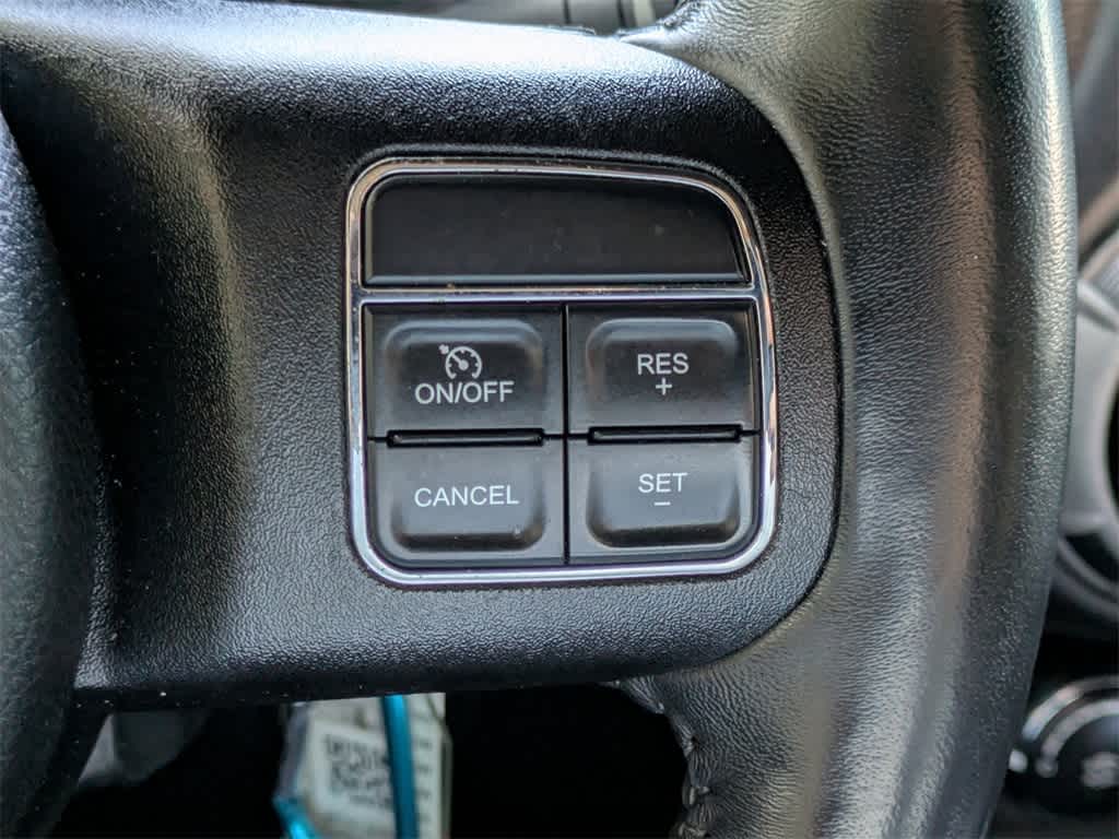 Thumbnail: 2017 Jeep Wrangler - 30