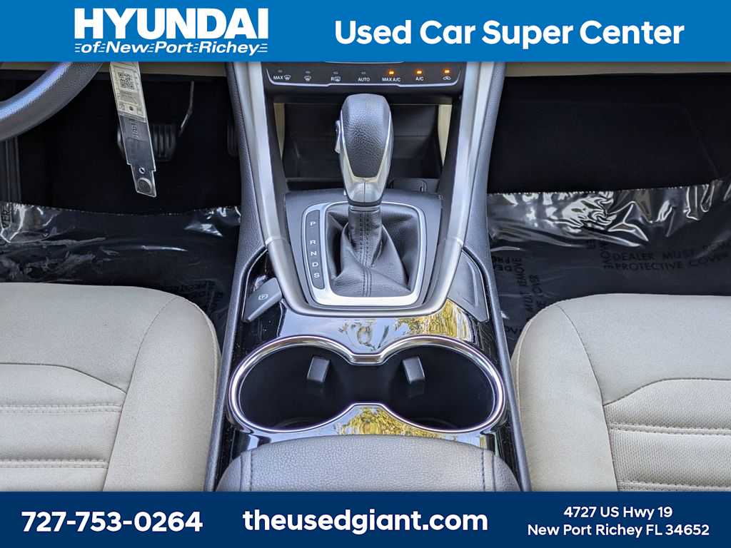 Thumbnail: 2014 Ford Fusion - 20
