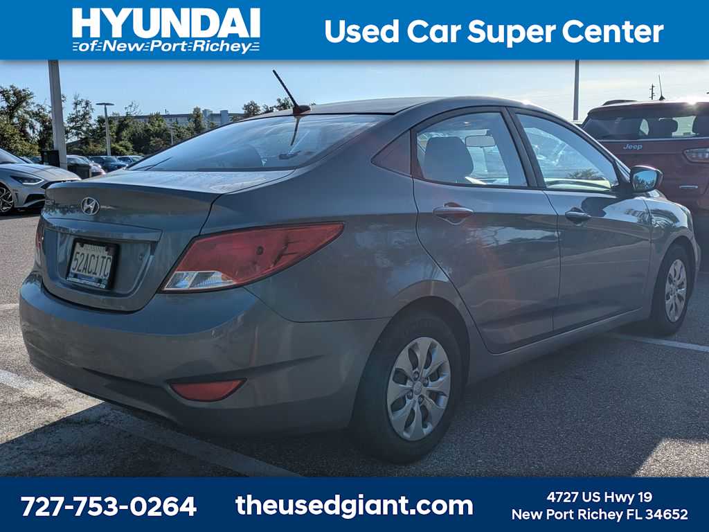 Thumbnail: 2017 Hyundai Accent - 2