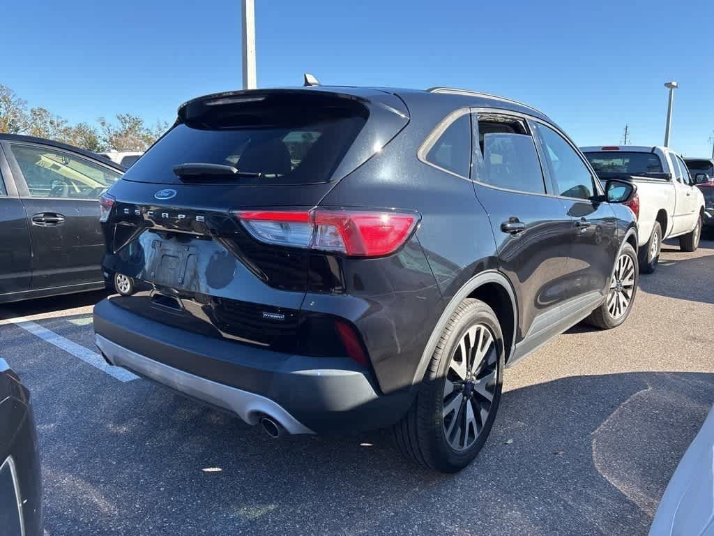 Thumbnail: 2020 Ford Escape - 3