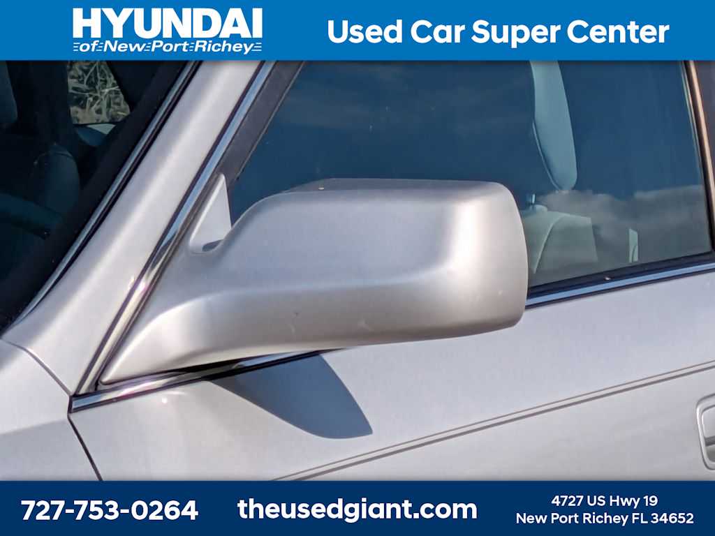 Thumbnail: 2004 Toyota Avalon - 11