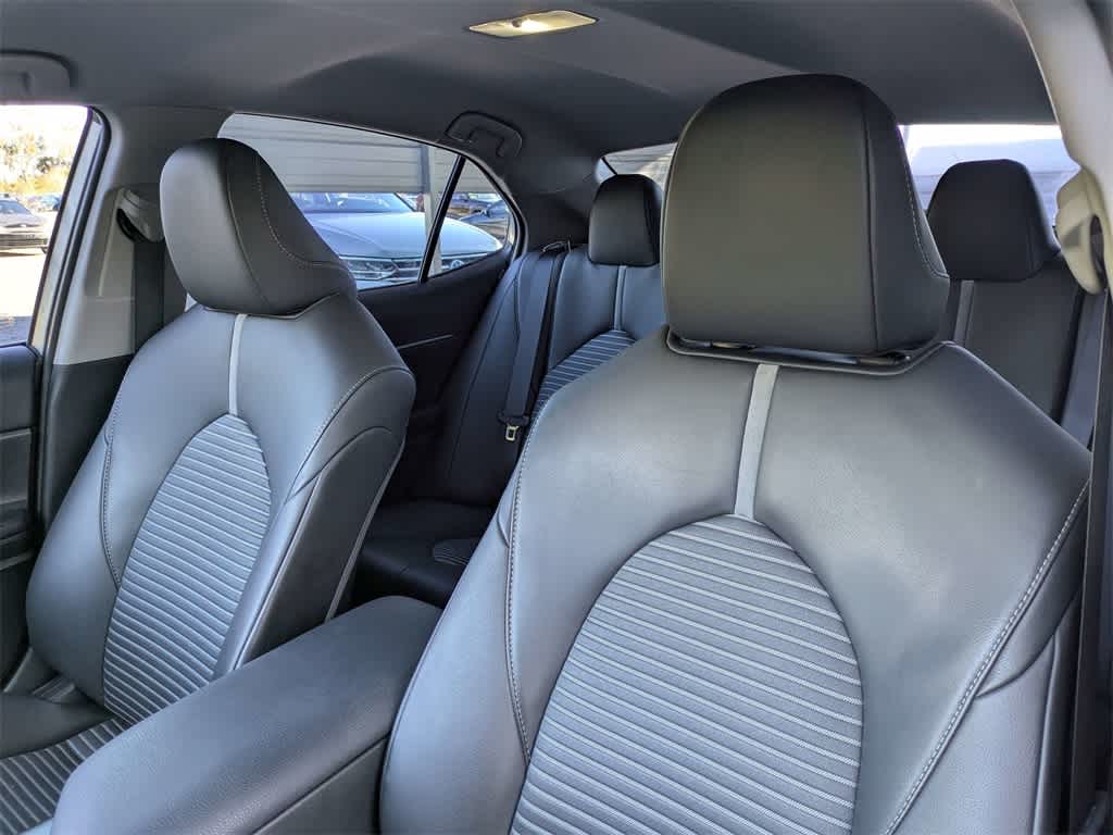 Thumbnail: 2023 Toyota Camry - 7