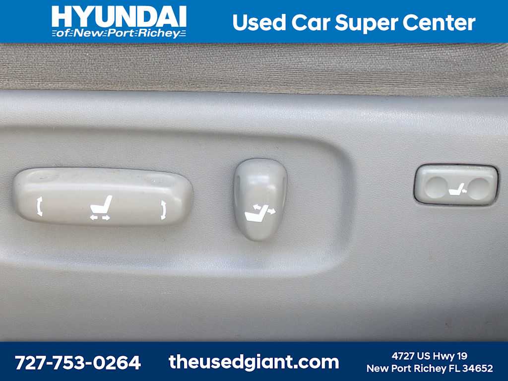 Thumbnail: 2006 Toyota Camry - 20