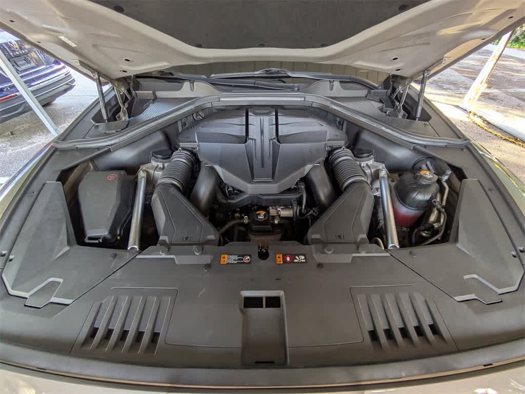 Thumbnail: 2021 Genesis GV80 - 15