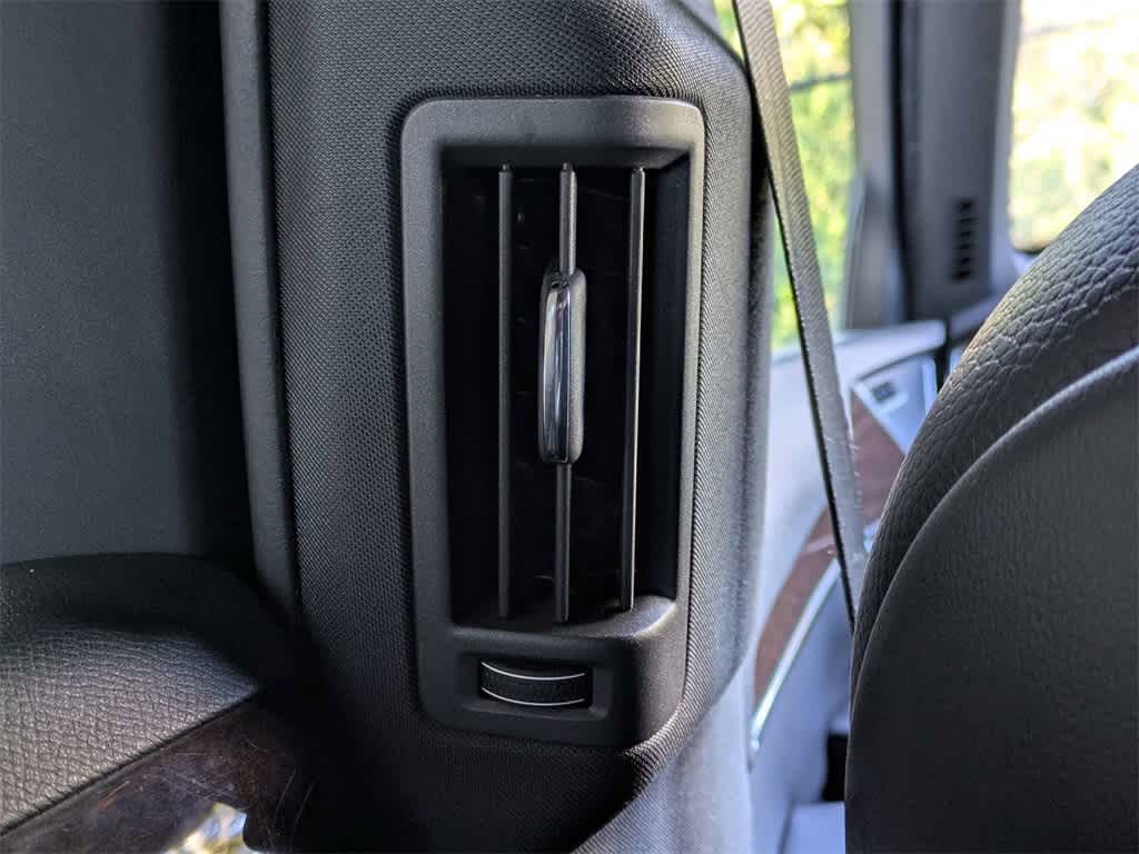 Thumbnail: 2016 Volvo XC90 - 17