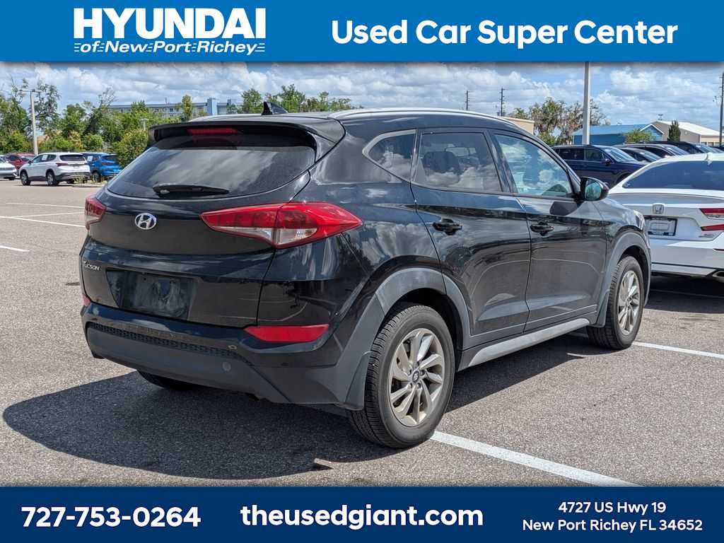 Thumbnail: 2018 Hyundai Tucson - 3
