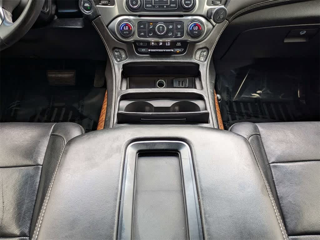 Thumbnail: 2015 Chevrolet Suburban - 26