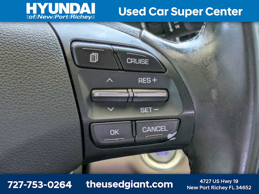 Thumbnail: 2020 Hyundai Elantra - 30