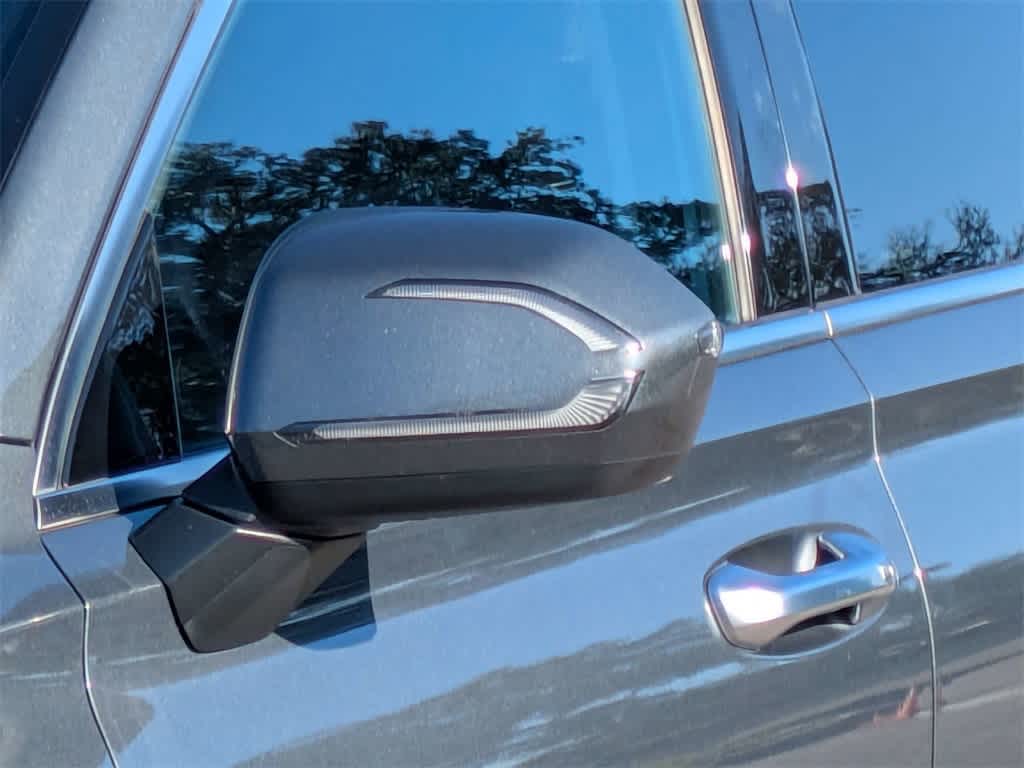 Thumbnail: 2022 Hyundai Palisade - 10