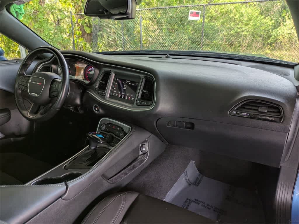 Thumbnail: 2021 Dodge Challenger - 15