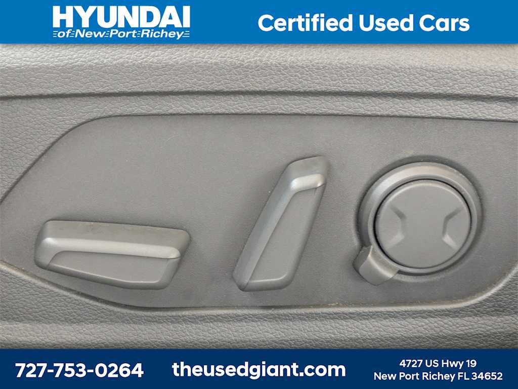 Thumbnail: 2023 Hyundai Sonata - 22