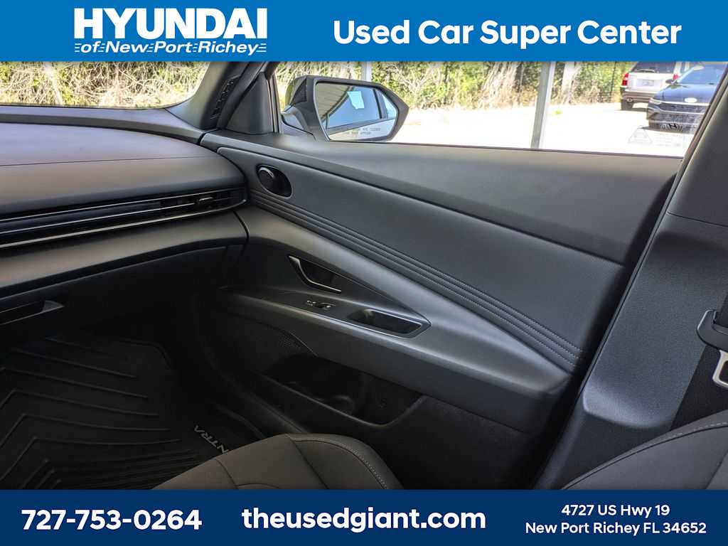 Thumbnail: 2026 Hyundai Elantra - 16