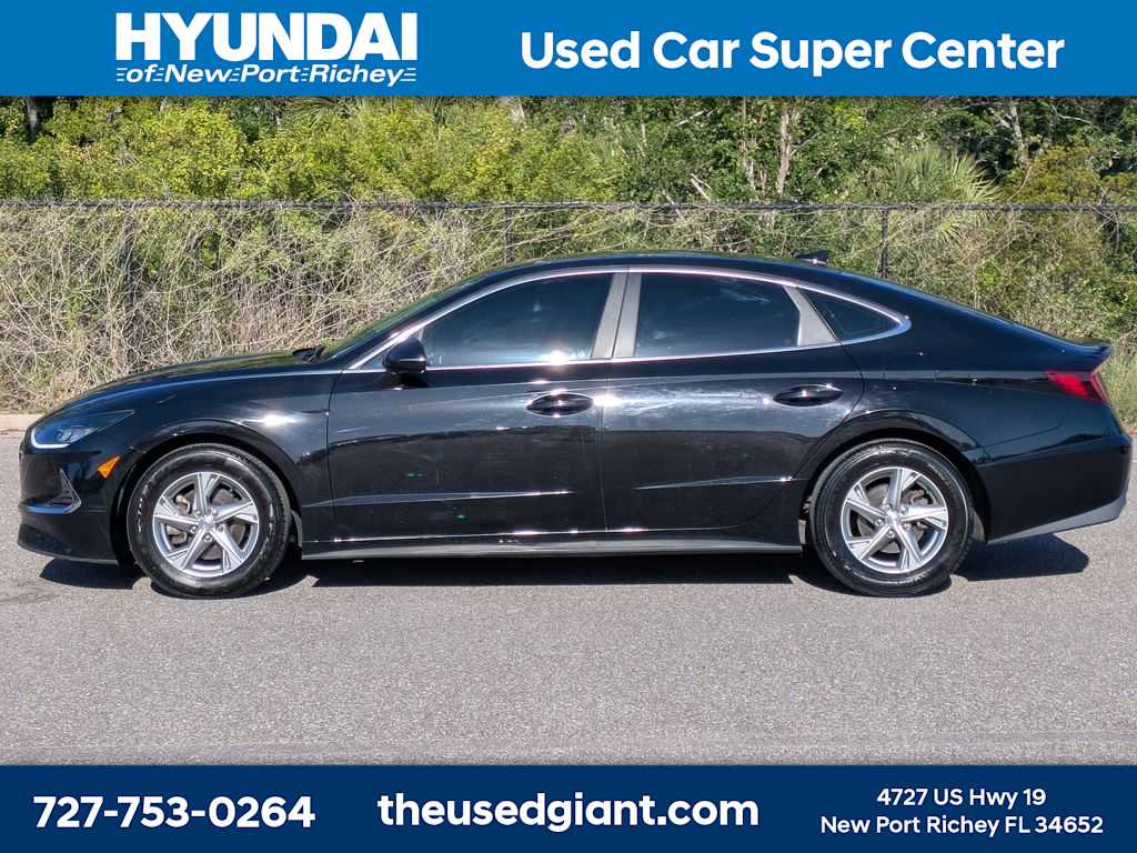 Thumbnail: 2022 Hyundai Sonata - 2