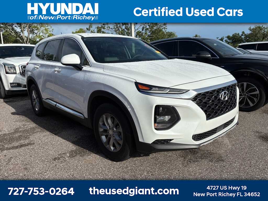 Thumbnail: 2019 Hyundai Santa Fe - 4
